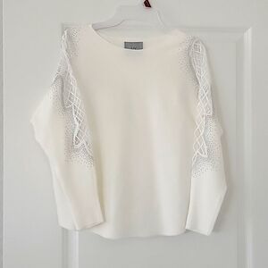 Small White Sequin Detailed Liv Milano Sweater